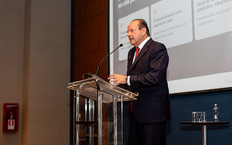 Jorge Gómez plantea fortalecer la gestión del abastecimiento para generar valor en la minería
