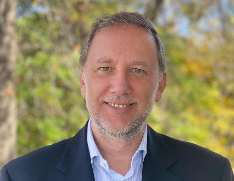Peter Hatton asume como gerente general de Quintero Energía